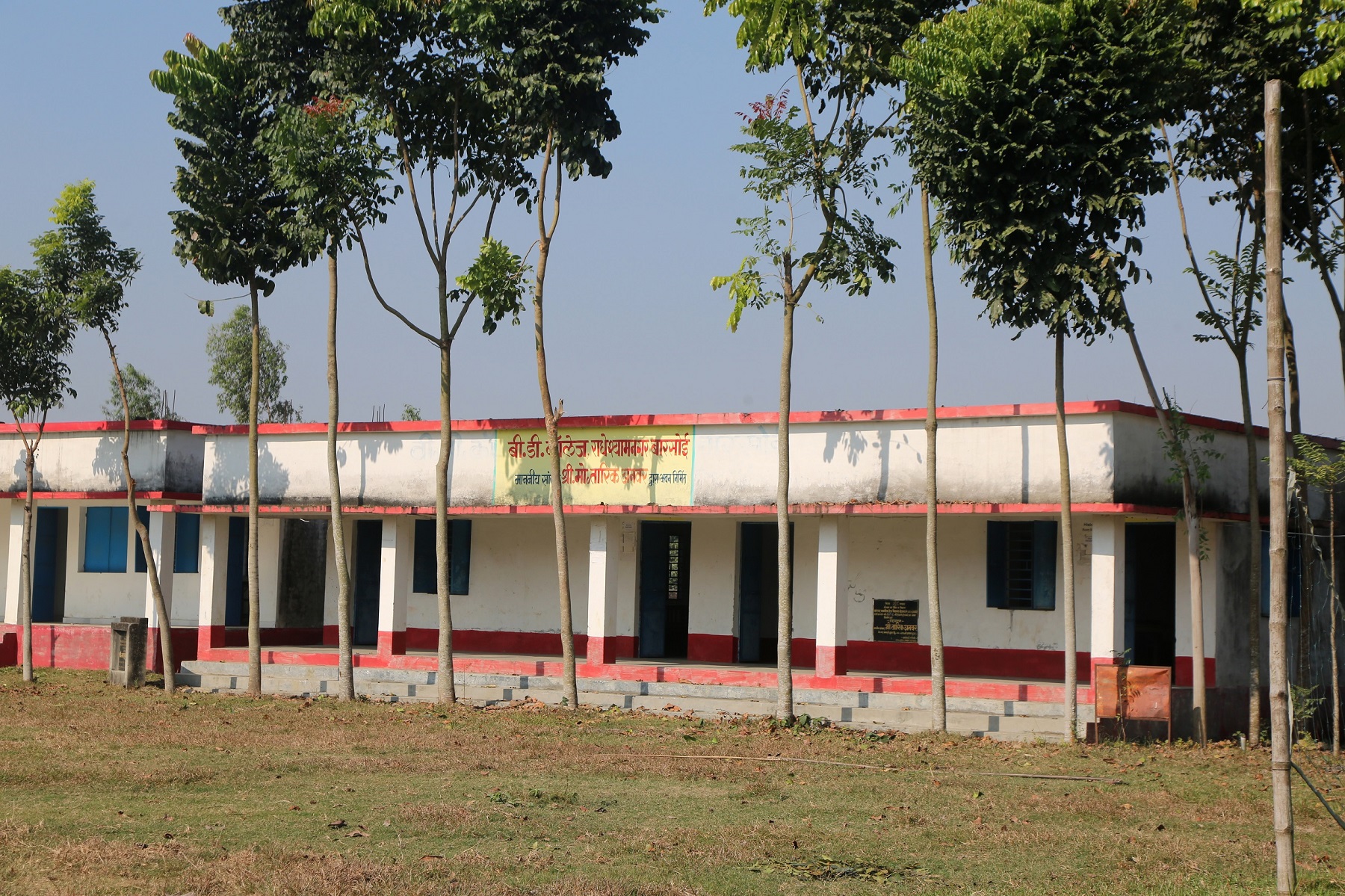 Image Gallery building